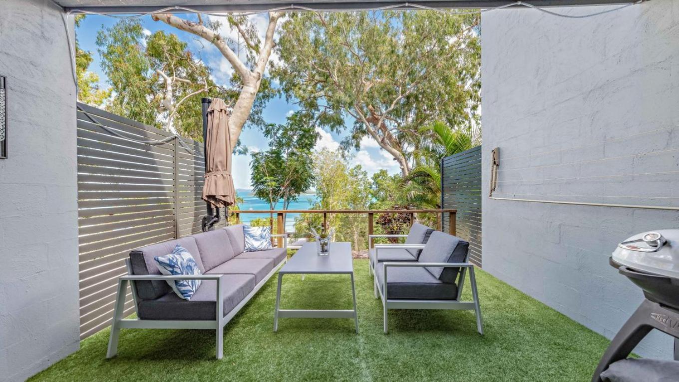Sunset Waters Apartments Hamilton Island Esterno foto