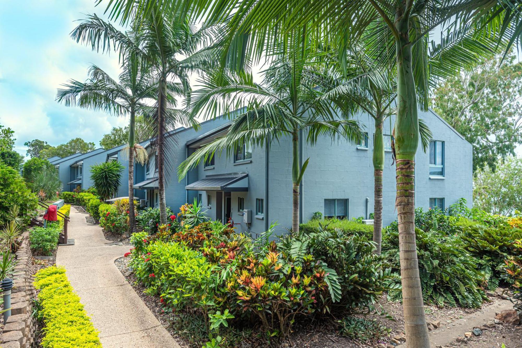 Sunset Waters Apartments Hamilton Island Esterno foto